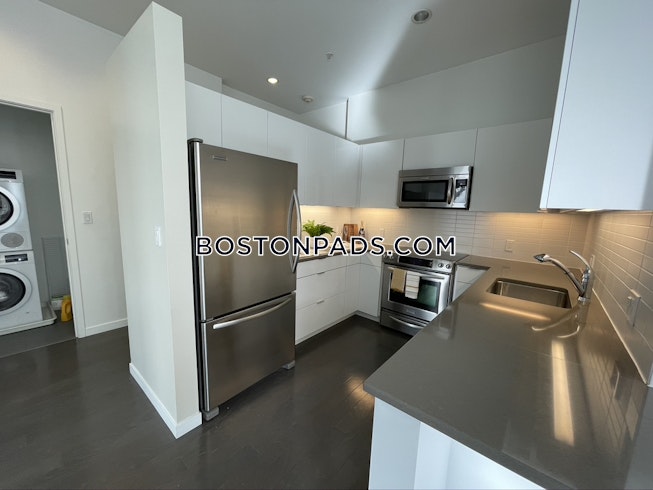 Boston - $5,885 /mo