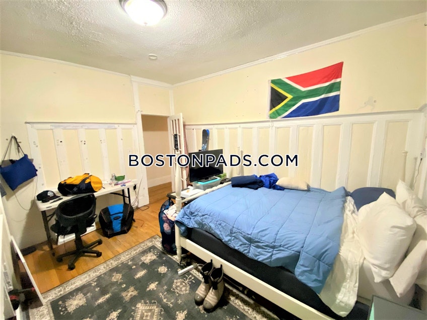 Boston - $6,750 /month