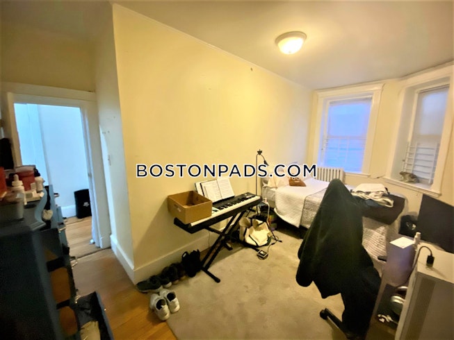 Boston - $6,750 /mo