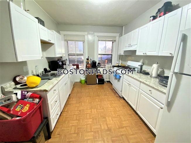 Boston - $5,000 /mo