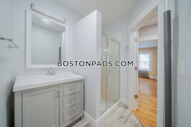 Cambridge - $4,100 /mo