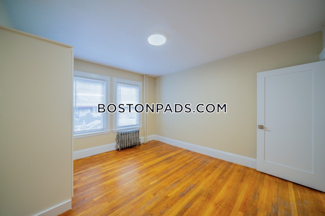 Cambridge - $4,100 /mo