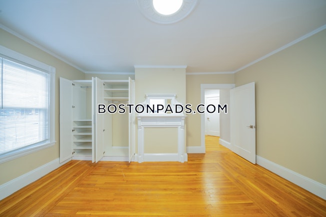 Cambridge - $4,100 /mo