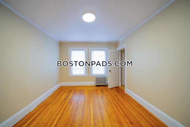 Cambridge - $4,100 /mo