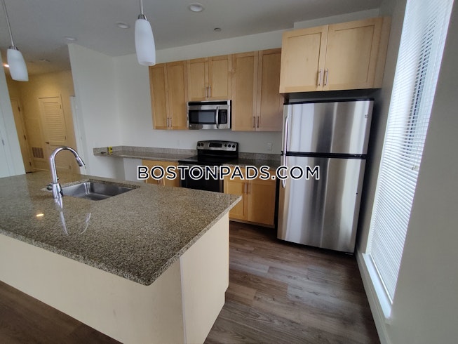 Boston - $4,263 /mo