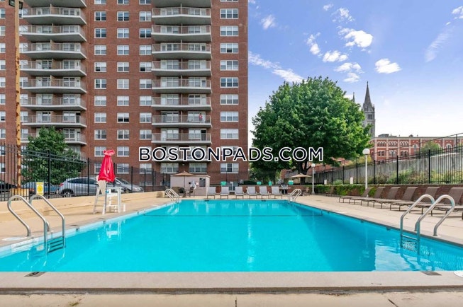 Boston - $3,629 /mo