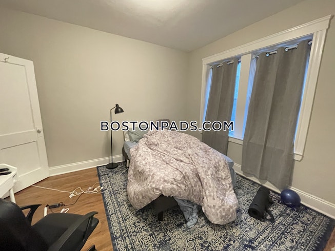 Boston - $3,050 /mo