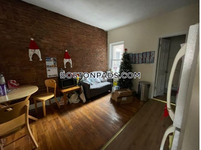 Boston - $2,195 /mo