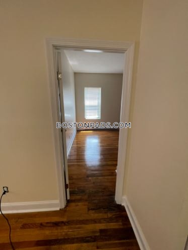 Boston - $2,995