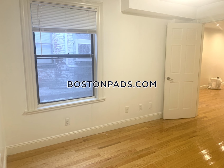 Boston - $3,000 /month