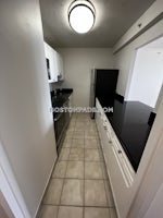 Boston - $4,105 /month