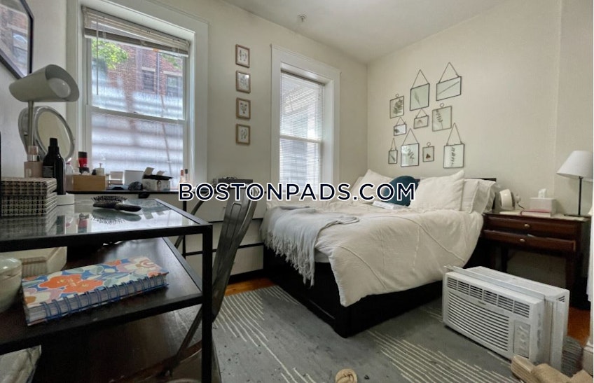 Boston - $6,100 /month