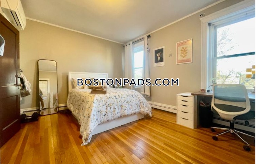 Brookline - $6,100 /month