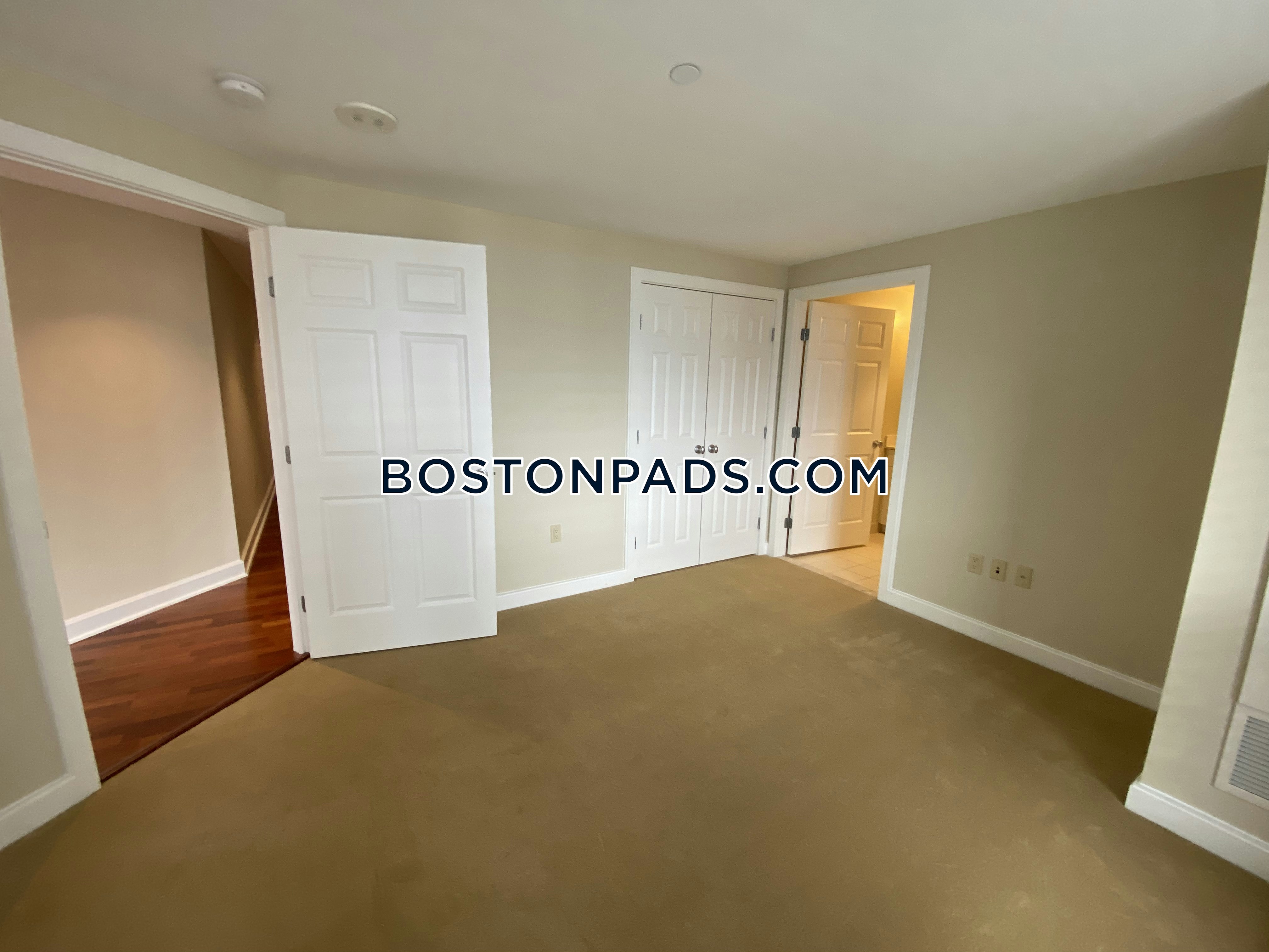 Boston - $10,000