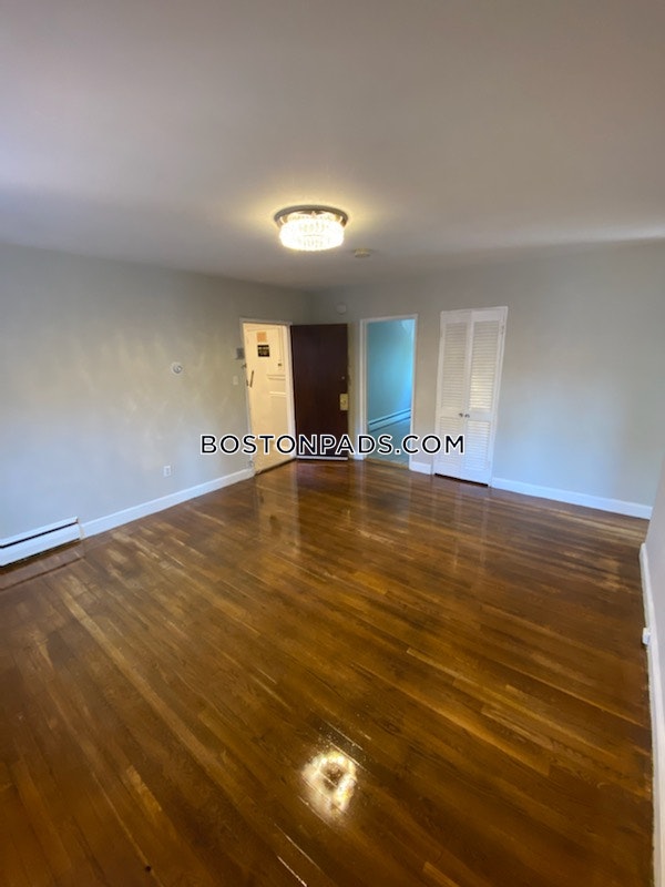 Boston - $2,800