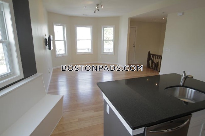 Boston - $5,500 /mo