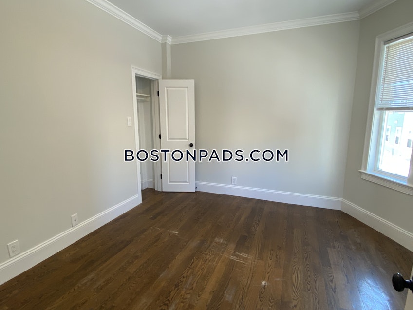 Boston - $3,950 /month