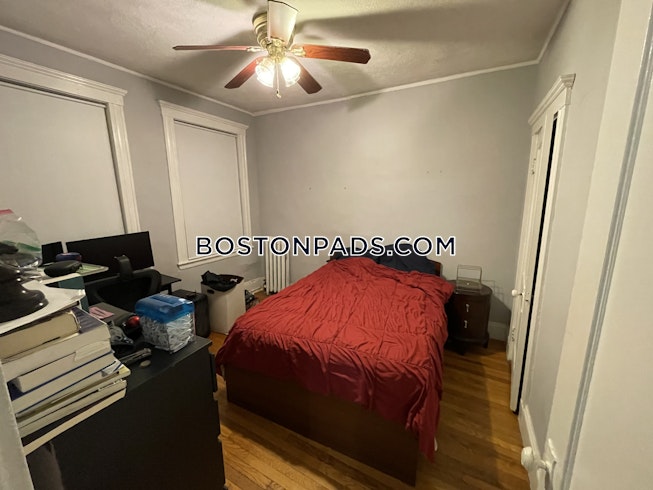 Boston - $2,100 /mo