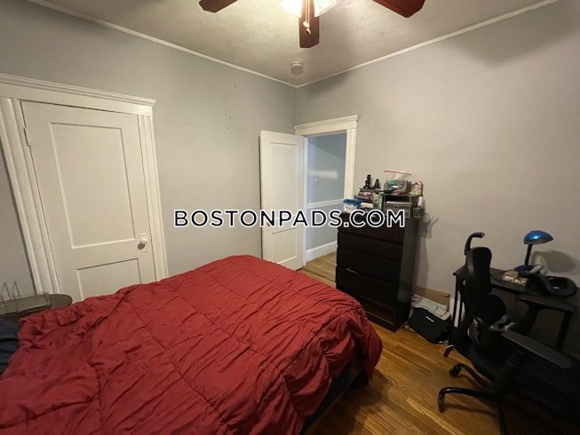 Boston - $2,100 /mo