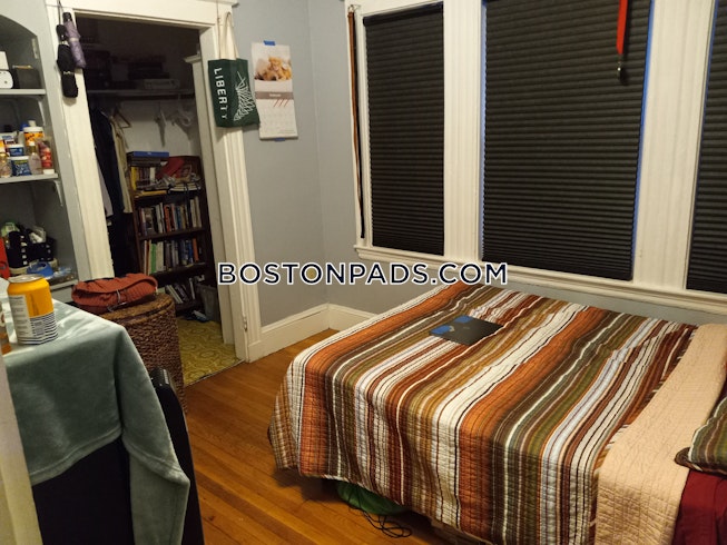 Boston - $5,000 /mo