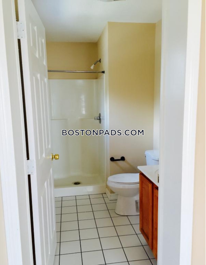 Boston - $5,140 /month