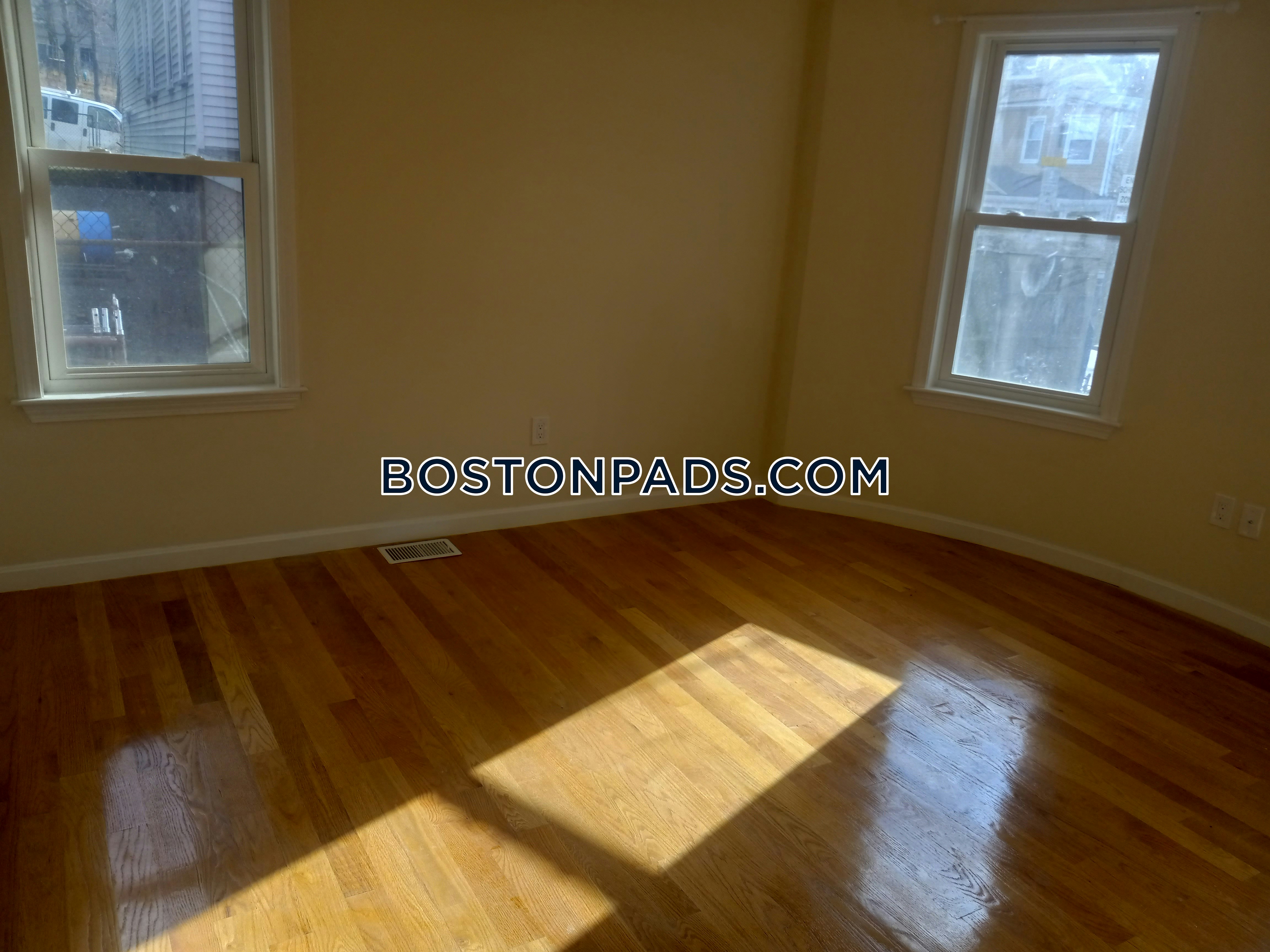 Boston - $2,900