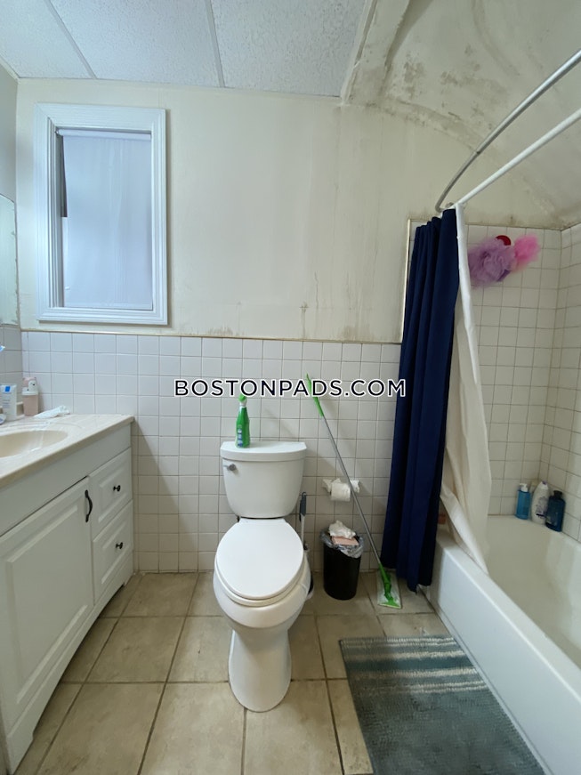 Roxbury Crossing - $3,400 /mo