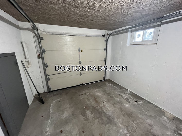 Chestnut St., Brookline