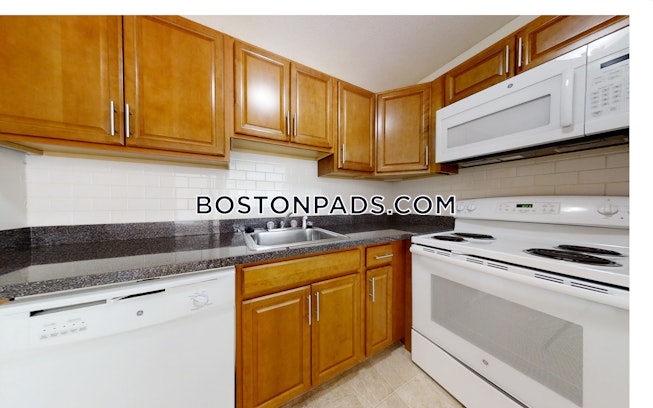 Worcester - $1,950 /mo