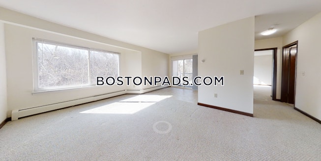 Worcester - $1,950 /mo