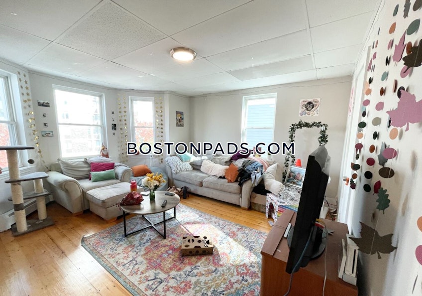 Roxbury Crossing - $4,950 /month