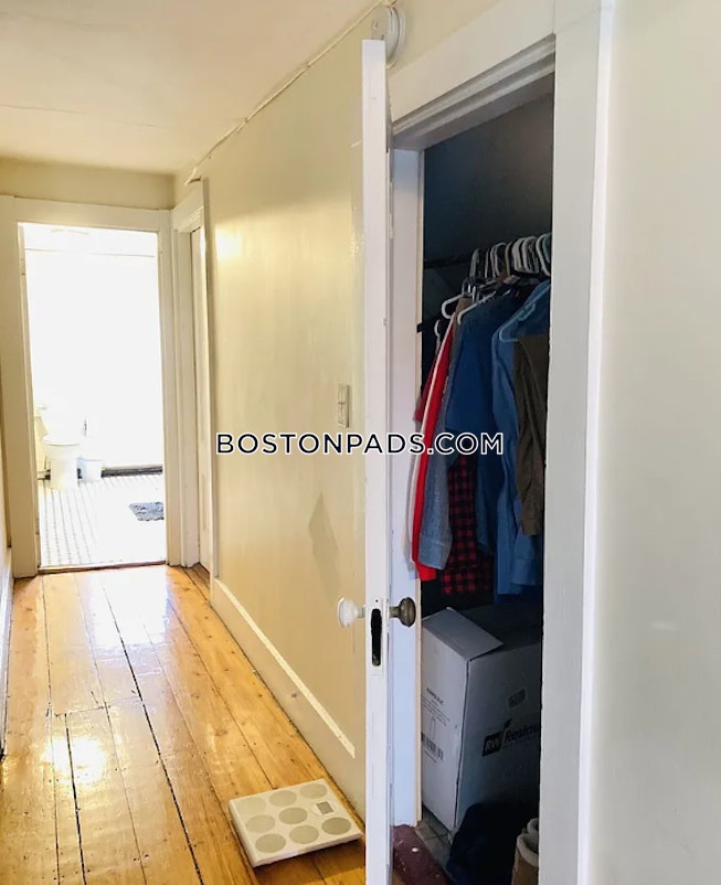 Boston - $6,500 /mo
