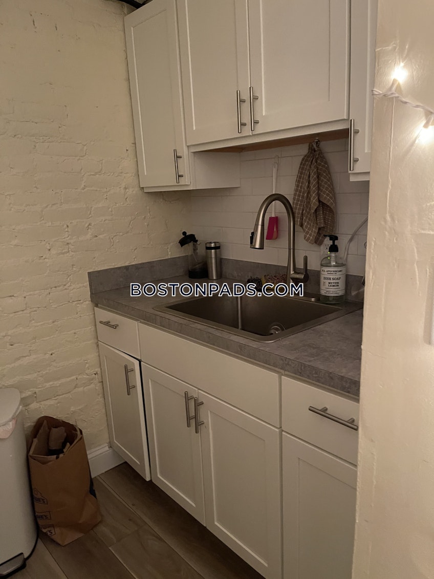 Boston - $1,815 /month