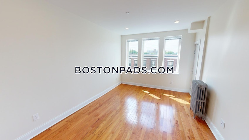 Boston - $3,395 /month