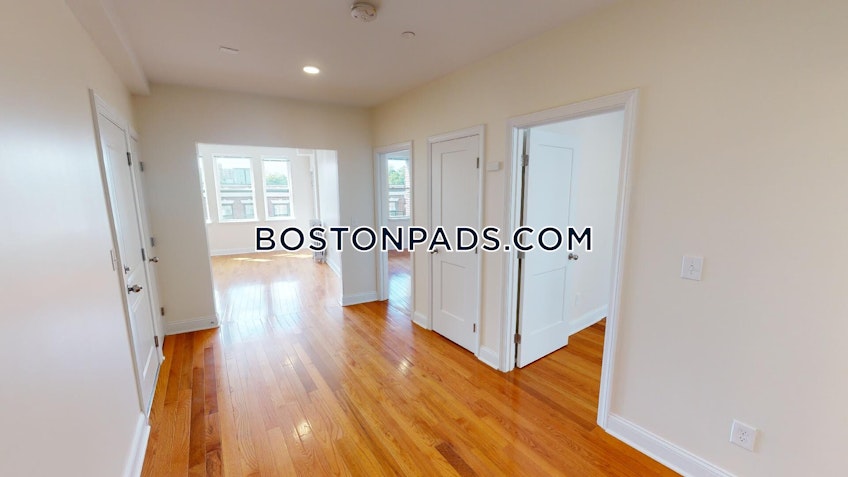 Boston - $3,395 /month