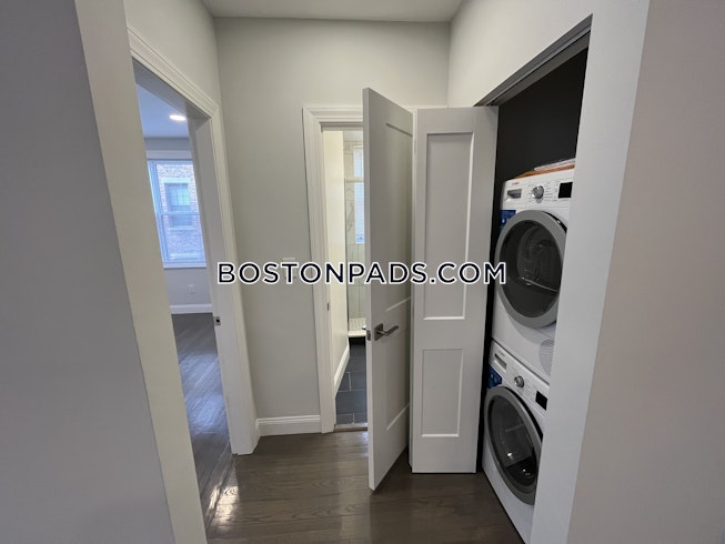 Boston - $2,975 /mo