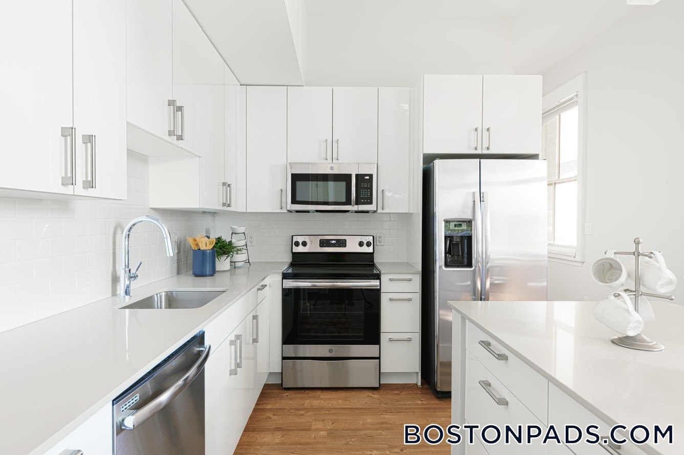 Boston - $4,582