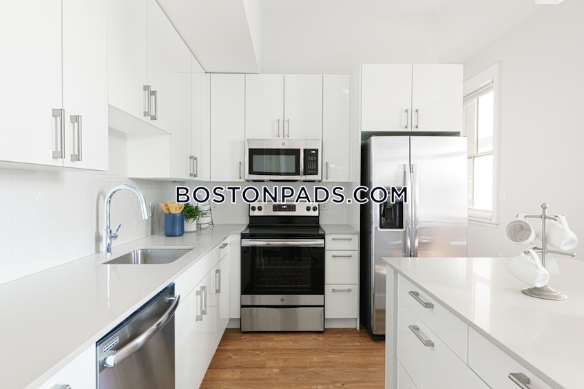 Boston - $4,679 /month