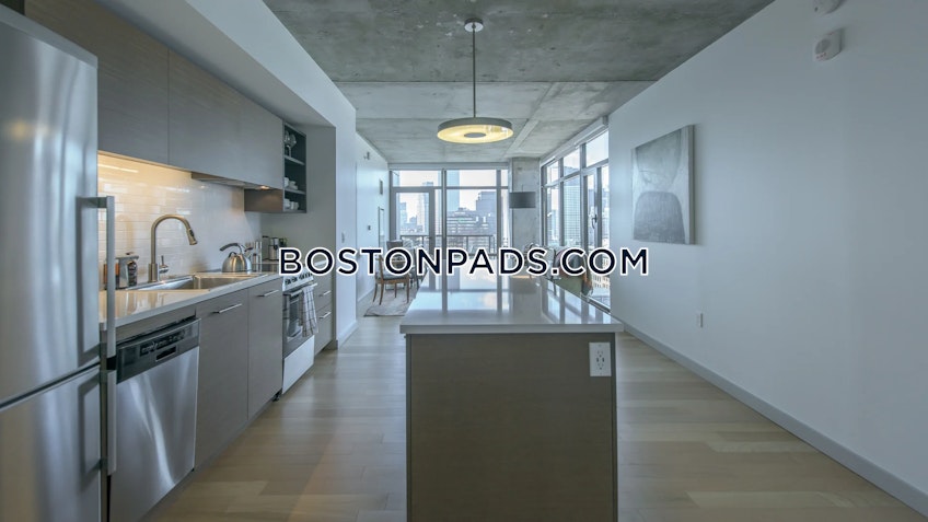 Boston - $4,865 /month