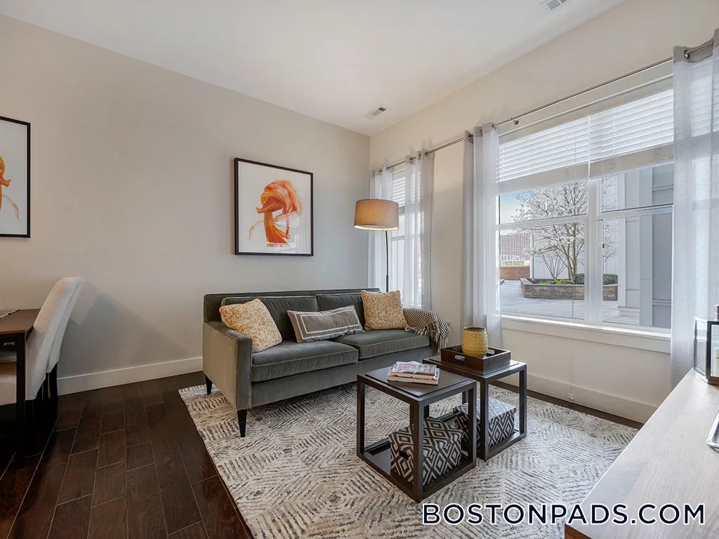 Cambridge - $2,539