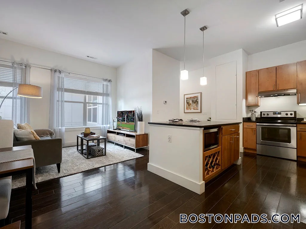 Cambridge - $2,539