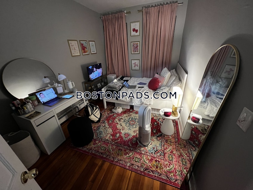 Boston - $3,400 /month