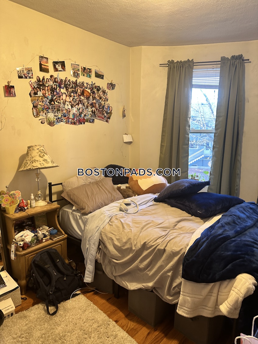 Boston - $3,400 /month