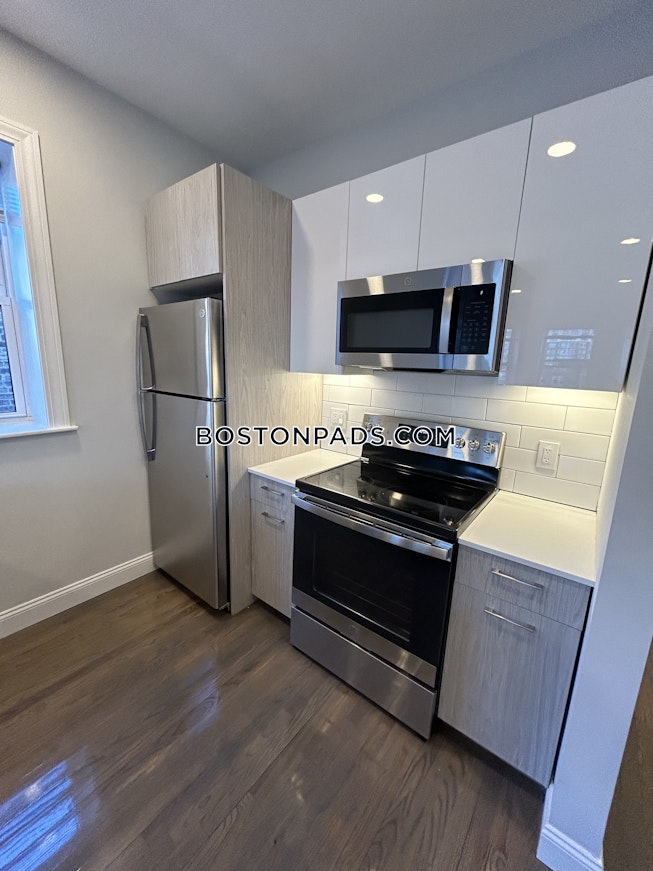 Boston - $3,000 /mo