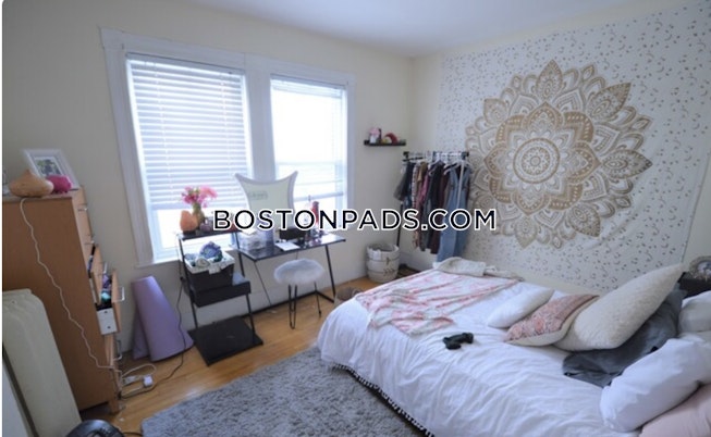 Boston - $4,000 /mo