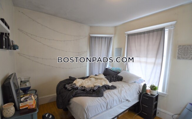 Boston - $4,000 /mo