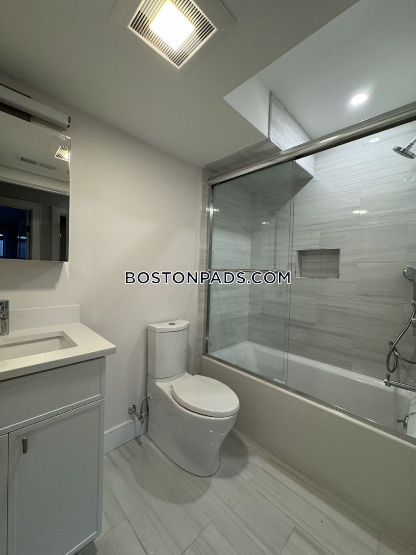 Boston - $3,475 /month