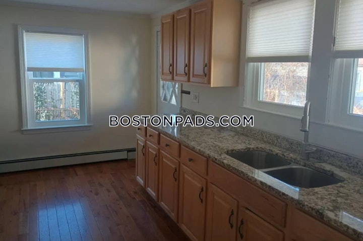 andover-apartment-for-rent-3-bedrooms-15-baths-3000-4570132 