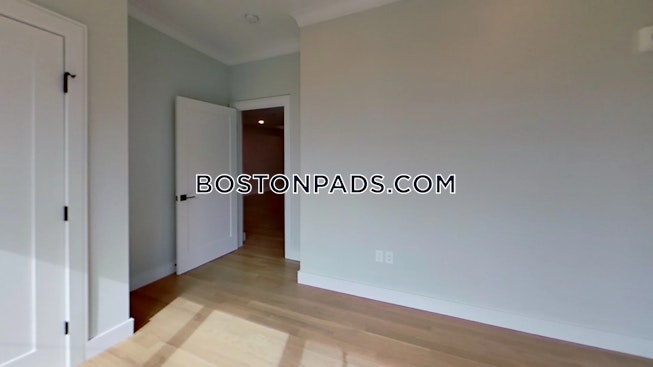 Boston - $8,300 /mo