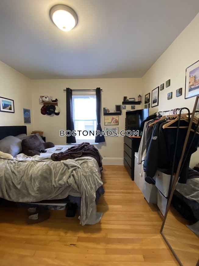 Boston - $4,000 /mo